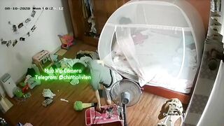 Hack Camera Phòng Ngủ Gái 1 Con Thay Đồ