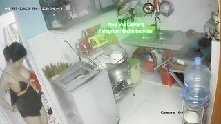 Hack Camera Máy Bay Vú To Thay Đồ