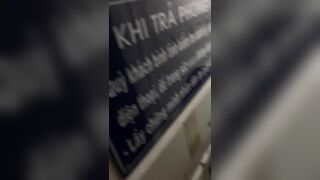 em đòi mở của nhà nghỉ địt phô dâm cho phòng bên nghe