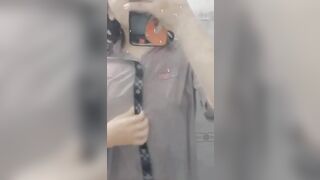 Học sinh trường nào đây dâm quá show vú cho người lạ xem