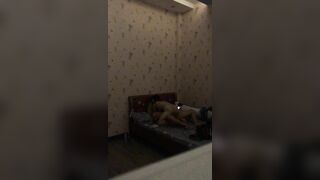 Tình 1 đêm với bé em dâm dục vcl của bà chị chơi chung với nhau
