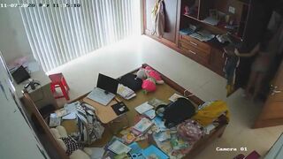 Hack cam thằng em giúp con chị lớp 10 thay đồ p12
