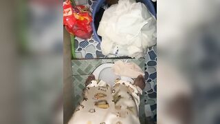 Ladyboy thủ dâm 3