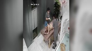 Hack Cam Tại Một Tiệm Spa