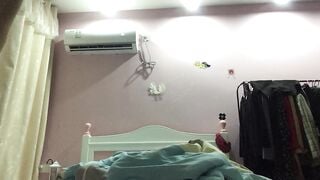hai đứa bạn thân nứng quá thủ dâm cho nhau vì không có người yêu