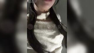 Học sinh mới lớn non tơ lén mang sextoy ra thủ dâm ở nhà bắn nước tung toét