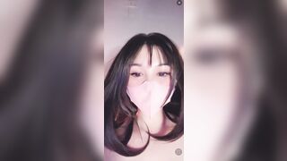 Gái dâm chubby vú to lồn múp mông bự khoe hàng dâm đãng trên live kích thích