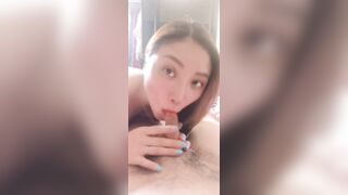 Đang đọc sách thị bị chồng vào gạ địt nghịch lồn bú mút con cặc dâm đãng
