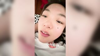 nhân trần con bạn say rượu trong nhà nghỉ