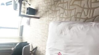 3 thằng thay nhau địt bé loli cực dâm mình em nó cân 3 nhưng vẫn k đủ