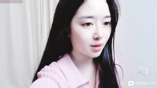 Miu999 xinh gái da trắng vú to lồn hông