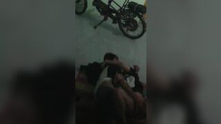 quay lén hai em học sinh học bán trú địt nhau như gà - phần 2