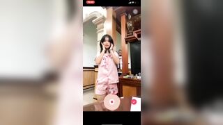 bé my 2k9 dâm đãng thích chơi trần không bao