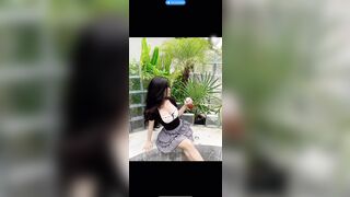Lột Đồ Nude Em Hot Tiktoker 200k Follow