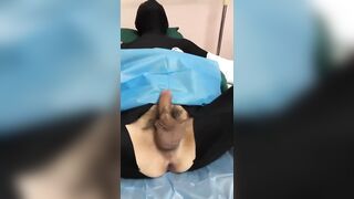Bác sĩ vắt sữa 2