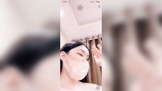 Bé lồn hồng siêu nước