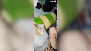 Chị gái chê ck địt k sướg chốn chồng vác lồn đi cho thằng e địt nó phê lên đỉnh luôn