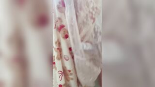 hửi quần lót vàng khè của con em họ mới thay thơm phê
