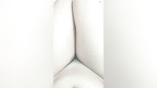 Đùi múp trắng nõn