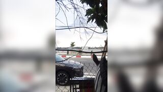 Thử thách nude public cùng crush ở quán cf chòi