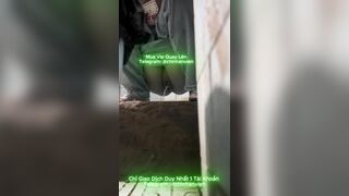 Quay Lén Chị Họ Đi Tè