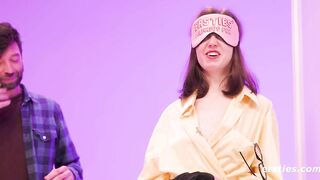 Game show Tinder ngoài đời