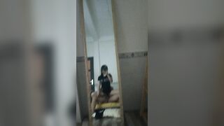 Bạn thân lên nhúng không cần cởi áo