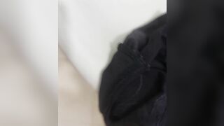 Lén trộm quần lót chị gái vào nhà tắm thủ dâm 2