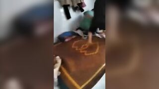Đánh ghen tại xóm trọ chồng đang chuẩn bị chịt bồ (NÀY THI SĂN PITER) 🤣