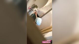 Quay lén bé sinh viên phòng bên đi tắm