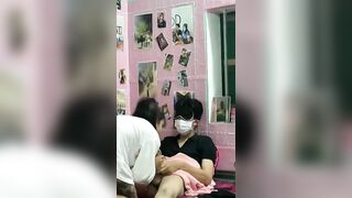 Thương thg bạn tự sục cu, Con bạn Dùng tay Sục Cu Cho Djt Nhau