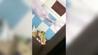 quay lén đứa em họ đang thủ dâm cực nừng nhìn chỉ muốn vào dí thôi
