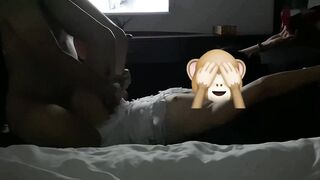 genz bây giờ cứ hở ra là đi nhà nghỉ địt nhau