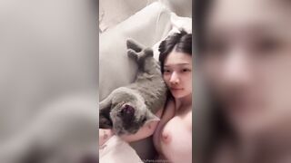 tiểu thư vú to đi ngủ khỏa thân cực dâm