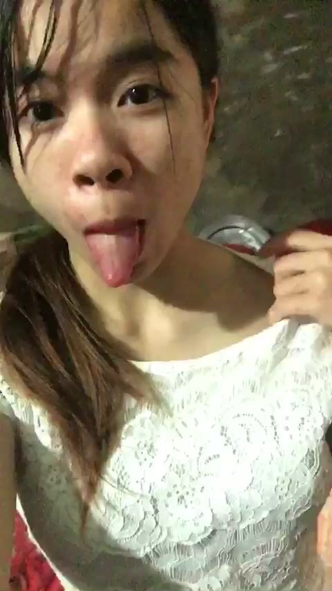 Bà chị dâm