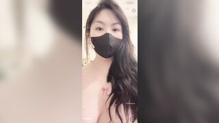 Chipiu e hàng idol live hàng ngon dâm cứ mỗi lần đeo khẩu trang là show bím xem p2