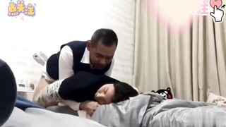 Hot tổng giám đốc của 1 công ty lớn tại TQ lại lén lút vụng trộm với con dâu xinh đẹp