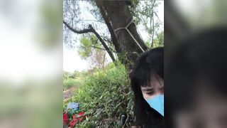 Gái dâm ra hồ gạ người lạ live sex cho móc lồn sờ vú