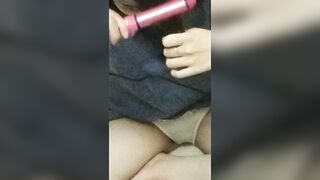 Mép lồn ẩn hiện sau quần lót