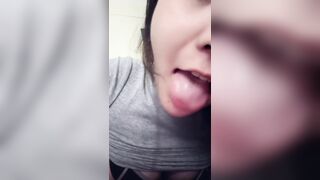 bé sinh viên múp mặt xinh em cứ cà hẩy thế này ai chịu được