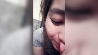 bé sinh viên múp mặt xinh em cứ cà hẩy thế này ai chịu được