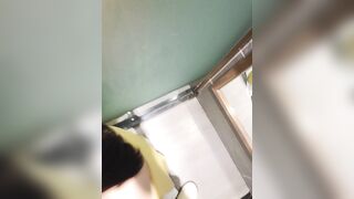 bé 2k7 muốn làm bồn chưa tinh cho anh trai mưa