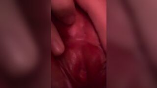 Em yến tulei¥ lộ video tự sướng tại nhà