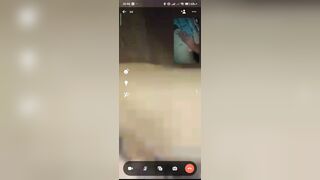 Em ấy thật là một con đĩ của 2