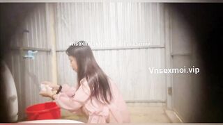 Ql máy bay đi vệ sinh trong tiệc đám cưới
