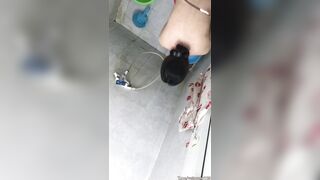 lén quay bé hàng xóm 2k8 tắm trông em nó ngon quá -phần 2