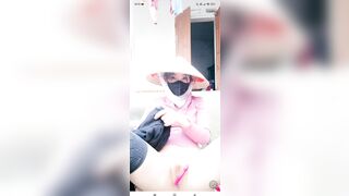 Em gái dáng ngon live thủ dâm bắn nước cực nứng