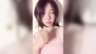 Bé Anh Thư cực nét