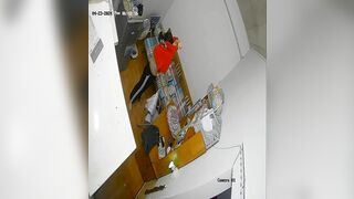 hack cam quay lén con em họ lớp 10 vú bự