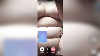Call video chat sex với e rau non học sinh chubby dâm đc e ngồi móc lồn cho xem